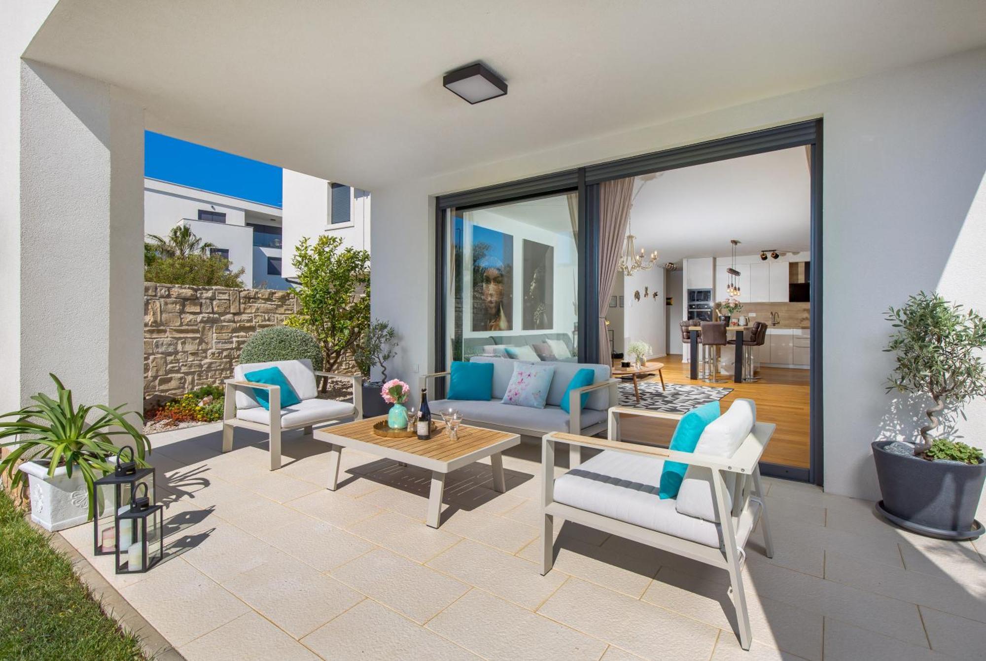 Luxury Apartment Hyperion With Private Pool And Garden Murter Eksteriør billede